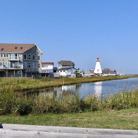 Waterfront Cottage "The Dream" With Private Hot Tub Shediac Exterior foto